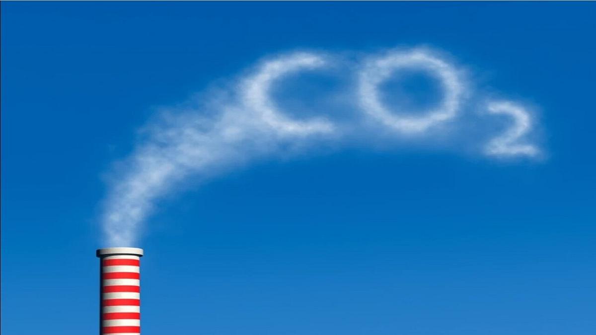 La CO₂ diventa risorsa: uno studio mostra come trasformarla in prodotti utili