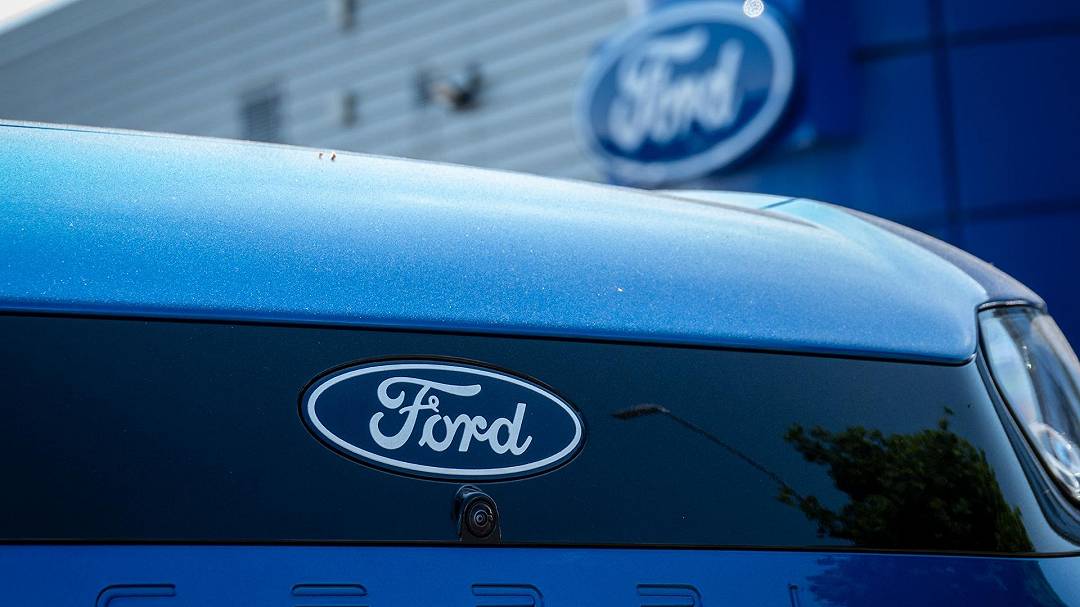 Amazon ora vende anche le auto usate di Ford