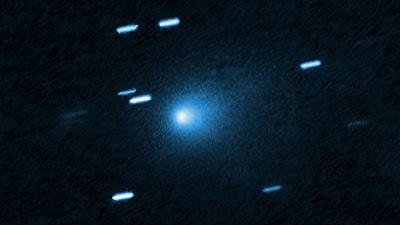 La cometa 3I/ATLAS intensifica la sua brillantezza vicino al Sole