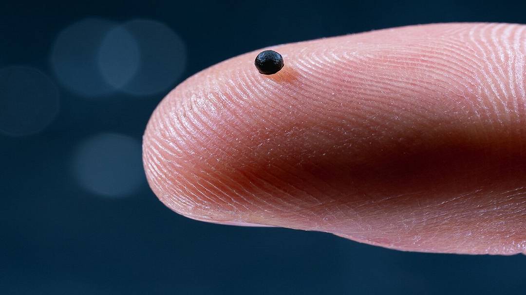 Microrobot magnetici per farmaci mirati: una svolta nella lotta all’ictus