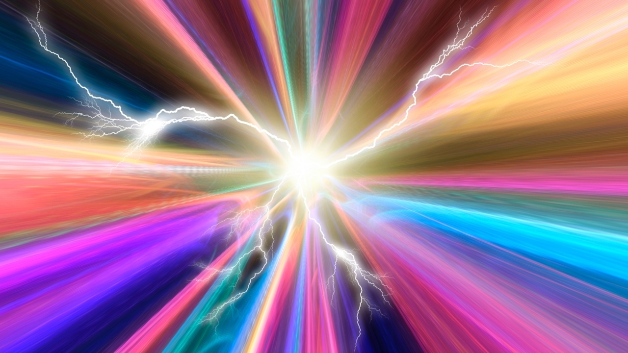 Origini dei fulmini: un esperimento rivela un indizio sorprendente