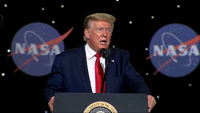 Trump vuole portare gli astronauti sulla Luna entro il 2028