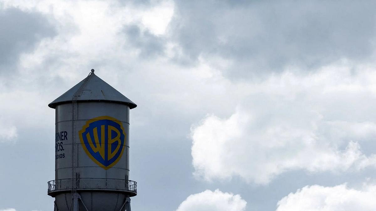 Netflix-Warner Bros., la posta in gioco è altissima: è la fine dei cinema?