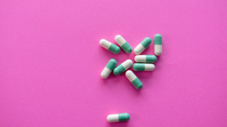 Una nuova meta-analisi chiarisce la strategia più sicura per interrompere gli antidepressivi