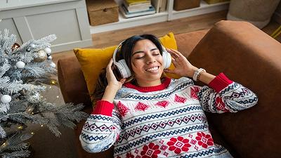 Alcune canzoni ci fanno subito pensare al Natale: ecco la spiegazione della musicologia