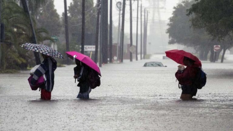 Cambiamento climatico: le precipitazioni dei cicloni tropicali seguono le fasi del Pacifico