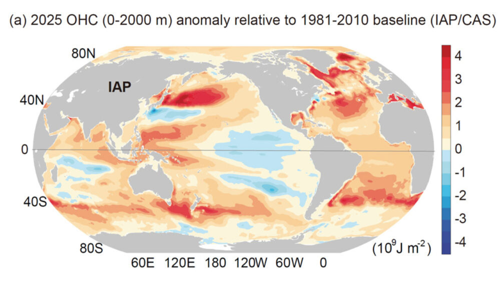 riscaldamento degli oceani nel 2025 rispetto alla media a lungo termine dal 1981 al 2010