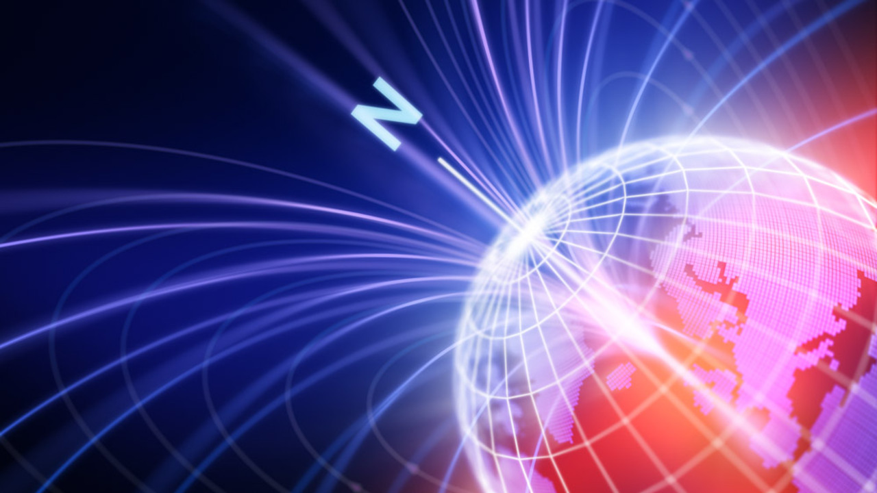 Campo magnetico in evoluzione: perché potremmo aver sottostimato il numero di inversioni