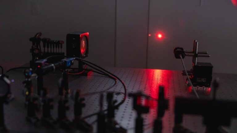 Pioggia su richiesta: ecco il laser che potrebbe trasformare le nuvole