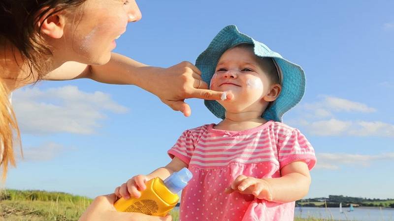 i bambini australiani hanno ora la metà dei nei rispetto ai bambini del 1992