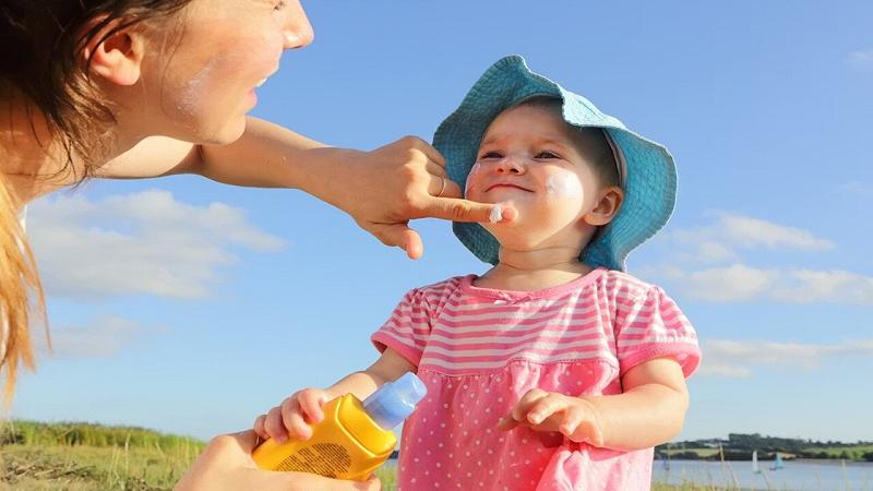 i bambini australiani hanno ora la metà dei nei rispetto ai bambini del 1992