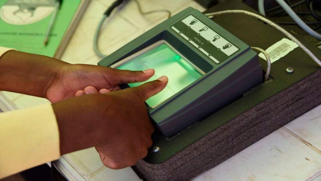 Identificazione biometrica in Africa: uno studio rivela rischi nascosti e conseguenze inattese